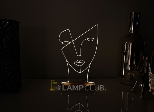 إيزابيل – سلسلة الفنون