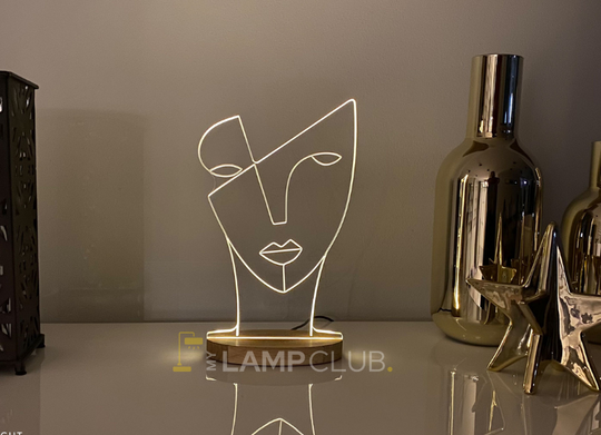 إيزابيل – سلسلة الفنون