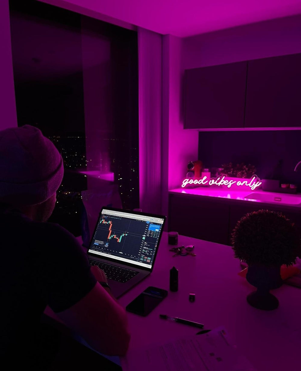 Enseigne lumineuse script rose pour décoration intérieure