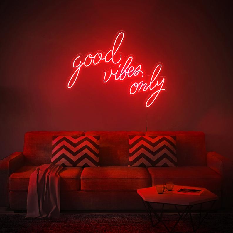 Good vibes only Néon Personnalisé | Enseigne LED Au Maroc – MyNeonClub