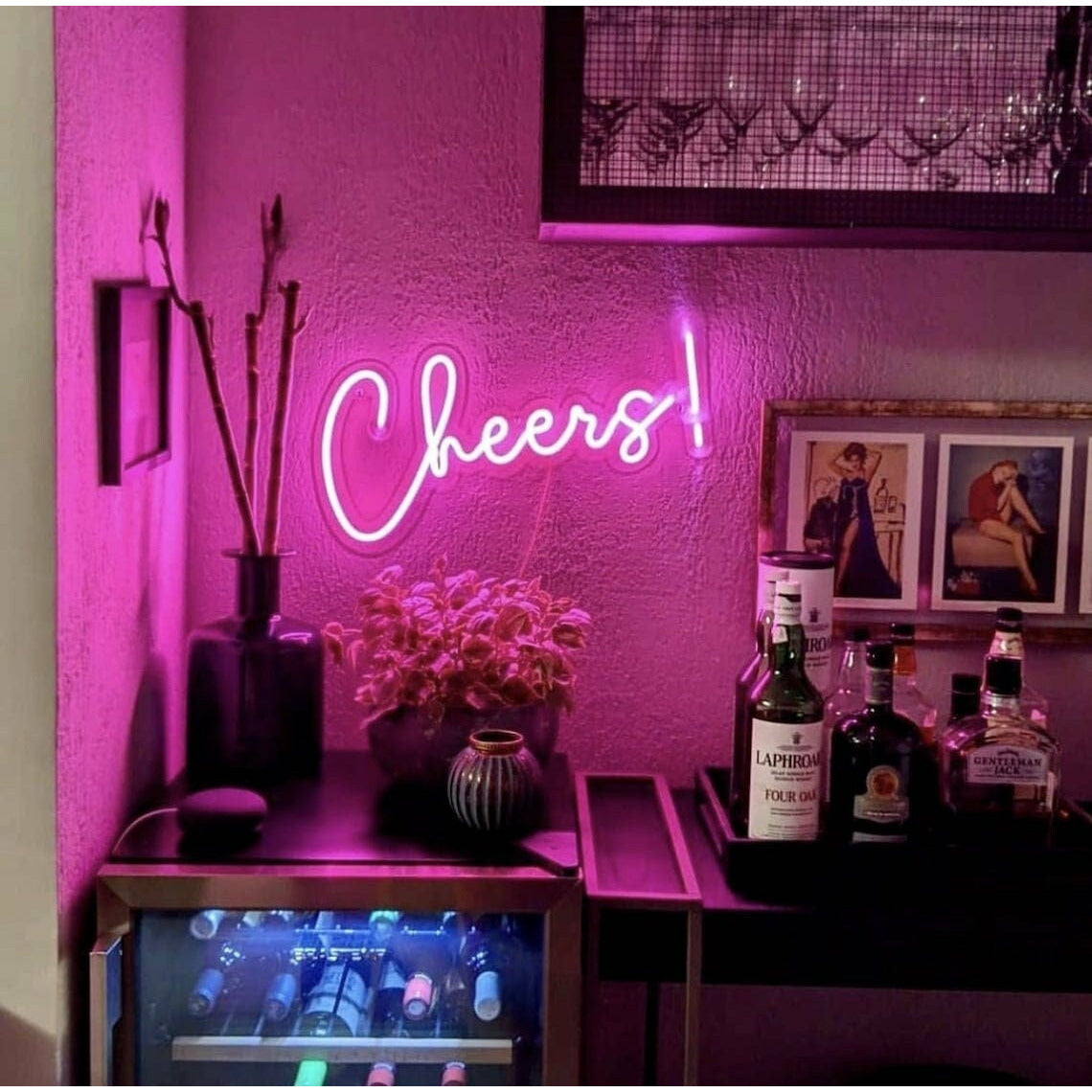 Cheers! Néon Personnalisé | Enseigne LED Au Maroc – MyNeonClub