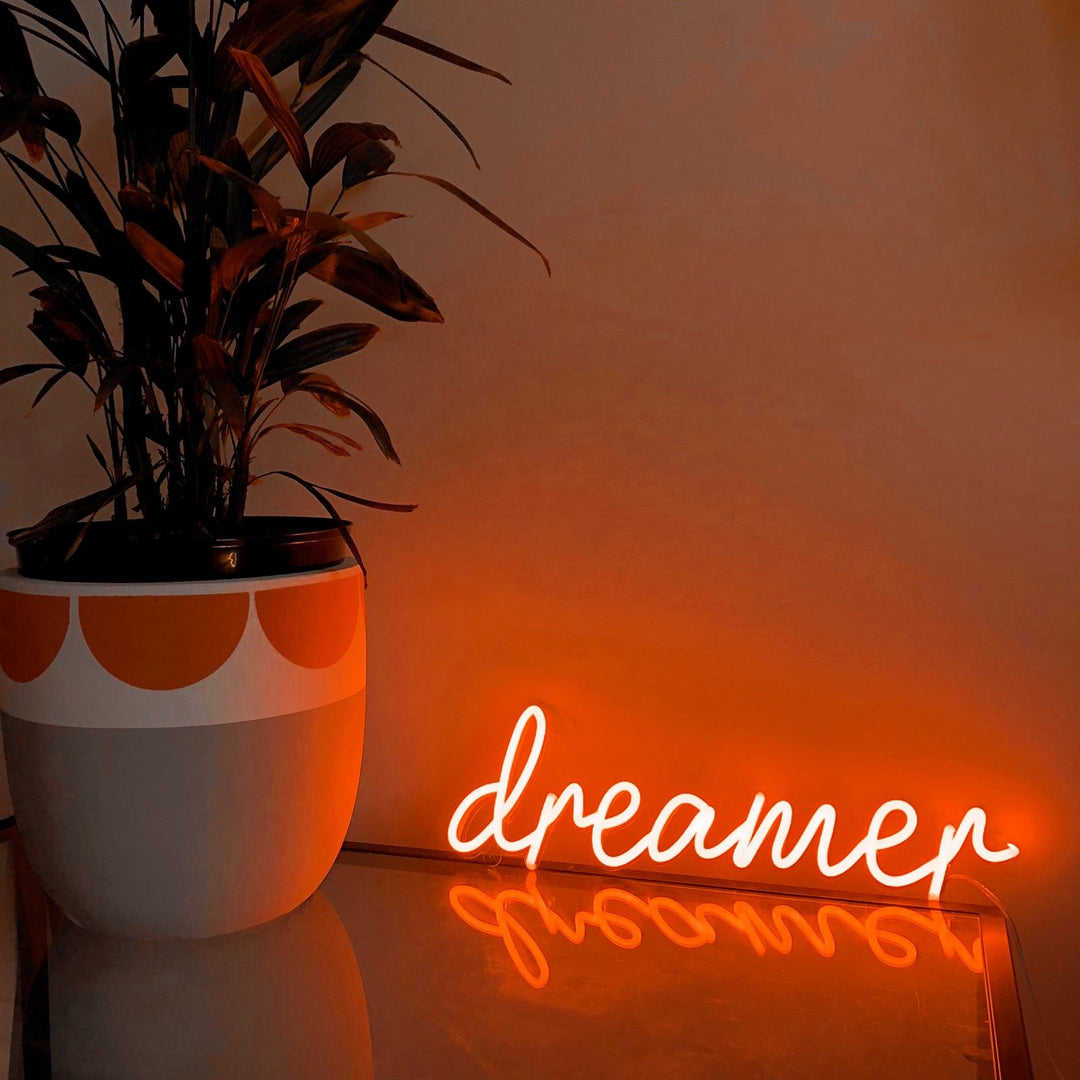 DREAMER Néon Personnalisé | Enseigne LED Au Maroc – MyNeonClub